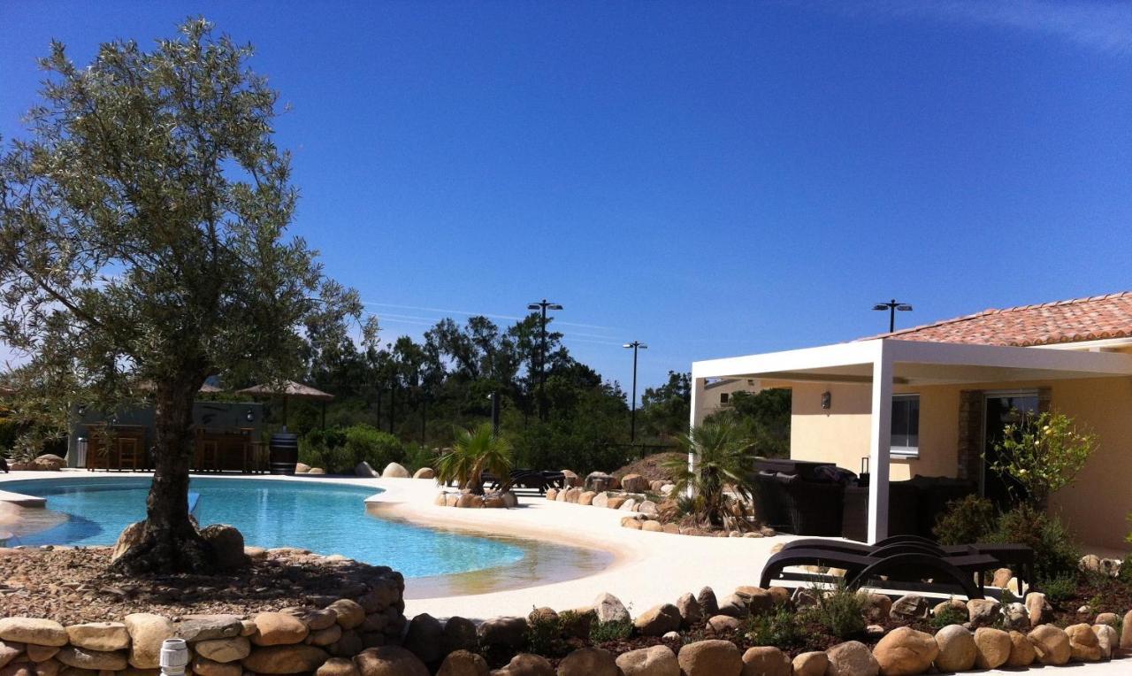 L'hacienda Piscine Chauffee A 28, Spa, Boulodrome Et Court De Tennis Prives, 2 Independantes * Porto-Vecchio (Corsica)